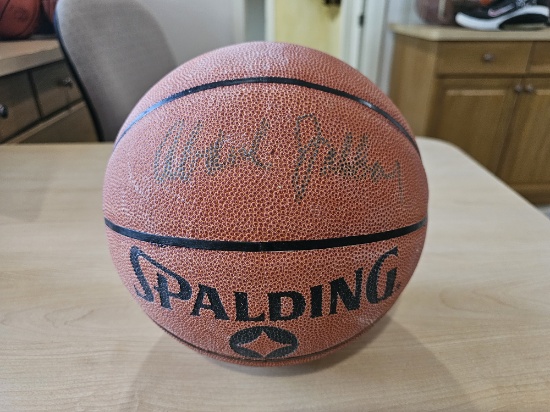 Kareem Abdul Jabbar Signed Official Spalding Basketball