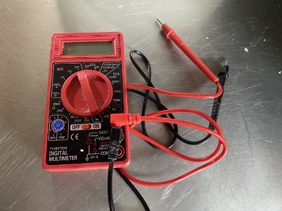 Small electrical OHM Meter
