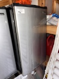 Magic Chef Office Style Refrigerator
