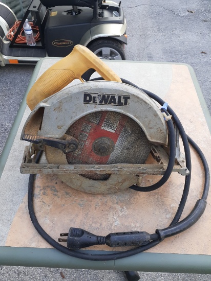 Dewalt Skill Saw - cord has been repaired -DW368