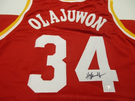 Hakeem Olajuwon of the Houston Rockets signed autographed basketball jersey PAAS COA 146