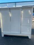 Style Selections Davies Vanity With Sink Included ( No Mirror)