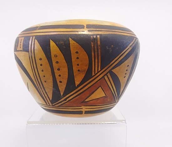Authentic Early Hopi Pottery Vessel