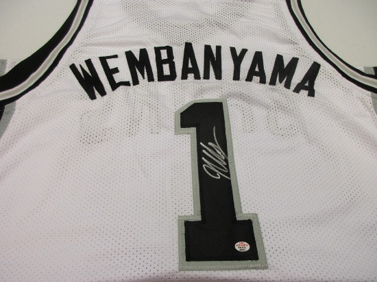 Victor Wembanyama of the San Antonio Spurs signed autographed basketball jersey PAAS COA 221