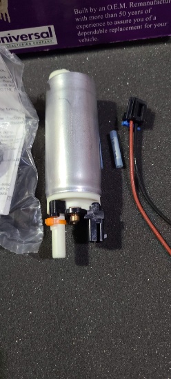ReTech Large Remanufactured Fuel Pump / Premium Quality Fuel Pump in Origional Box