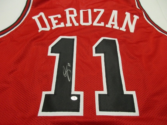 DeMar DeRozan of the Chicago Bulls signed autographed basketball jersey PAAS COA 508