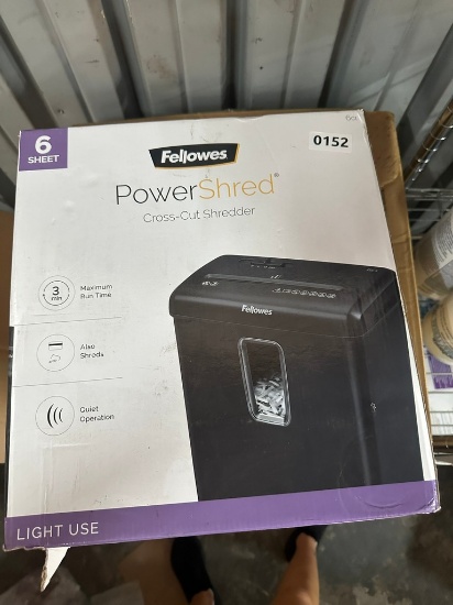 Fellows Shred Cross Cut Paper Shredder 6 Sheet