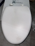 Mayfair Toilet Set 18.5''