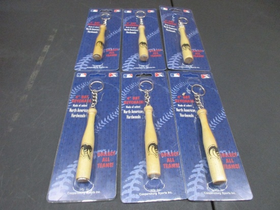 Baltimore Orioles 4" Wood Bat Keychain NEW MLB Licensed Box 131
