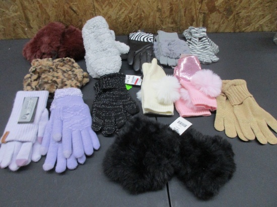 Mixed Brands & Styles Winter Gloves & Mittens New with tags Box 59