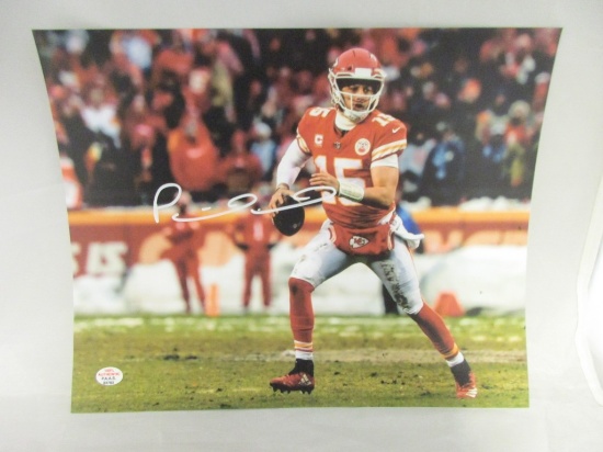 Patrick Mahomes II of the KC Chiefs signed autographed 8x10 photo PAAS COA 783