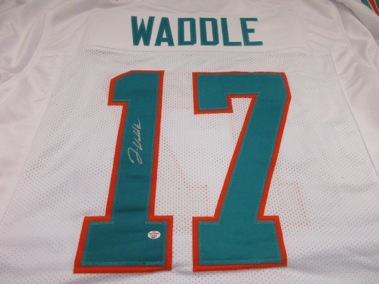 Jaylen Waddle of the Miami Dolphins signed autographed football jersey PAAS COA 051