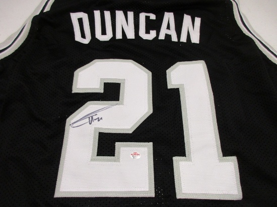 Tim Duncan of the San Antonio Spurs signed autographed basketball jersey PAAS COA 641