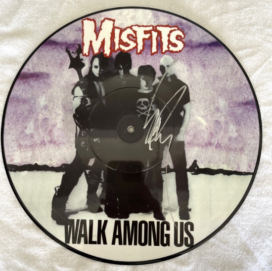 2002 Reissue / Unofficial Release  -  The Misfits -  Walk Among Us
