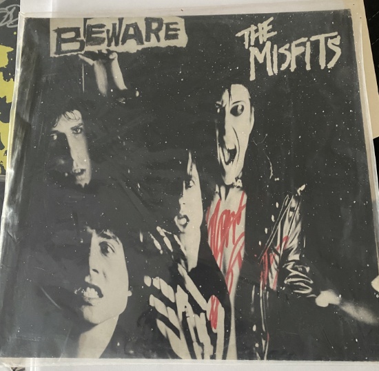 1980   The Misfits -  BeWare