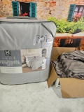 King 3 Piece Down Alternative Comforter Set Lot