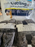 Serta Cooling Pillow & (2) Luxury Throws