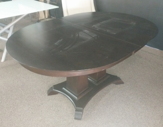 Oval Sold Birch wood Dining Table - 64 x 44 in -Bermex