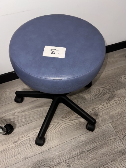 Operators Stool in Blue with 5 Star Base