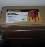 Central Pneumatic 40lb Capacity floor blast Cabinet - New in the box