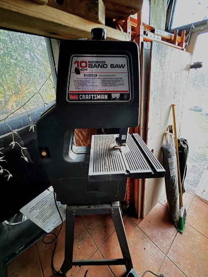 Craftsman 10-Inch Motorized Band Saw