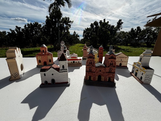 Colombian Vintage Souvenir Buildings