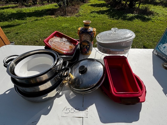 Premium Cookware and Ceramic Pitcher Set