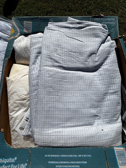 Premium Bed Linens and Comforter Set