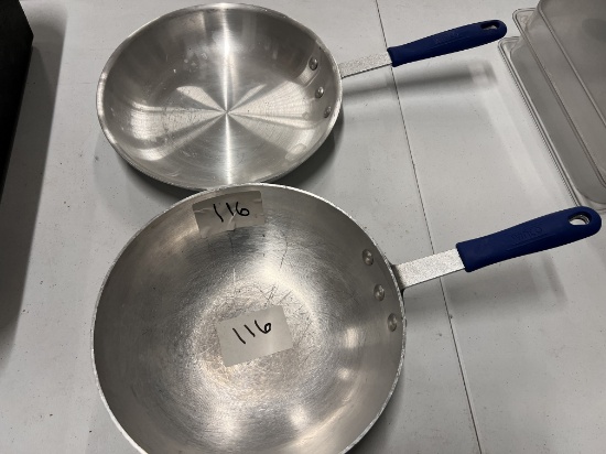 Long Handle w/Rubber Grip Fry Pan