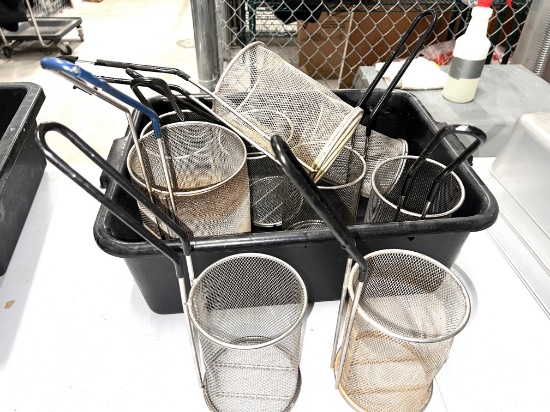 Pasta Fry Baskets and Buss Bin