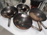 Woks with S/S Handle and Buss Bin
