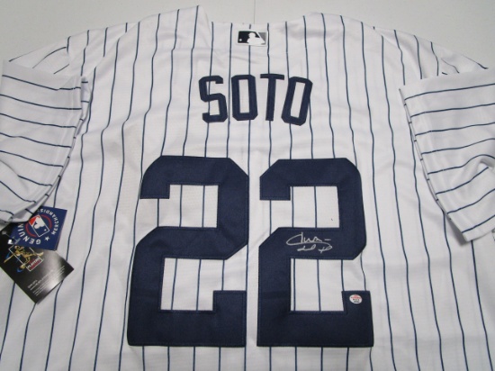 Juan Soto of the NY Yankees signed autographed baseball jersey PAAS COA 505