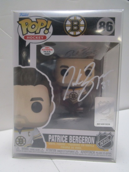 Patrice Bergeron of the Boston Bruins signed autographed Funko Pop figure PAAS COA 680