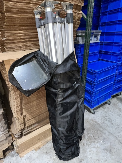 Large Pop Up Tents in Carry Cases
