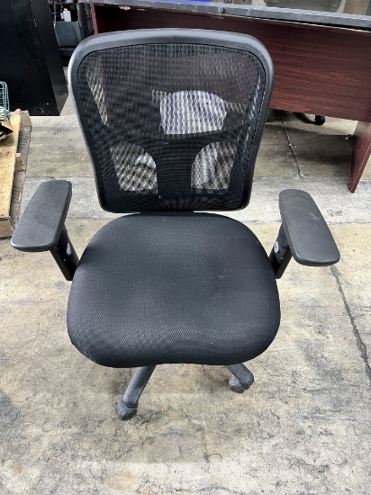 Executive 5 Star Nase Swivel Chair