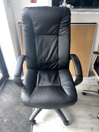 Large Hi Back Executive Judge Chair