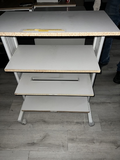 3 Tier Unit