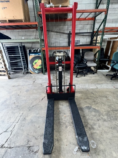 Brand New Dayton Hydraulic Fork Lifter, Model 4VME1, 3,000 Lb Capacity