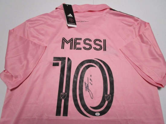 Leo Messi of Inter Miami signed autographed soccer jersey PAAS COA 171