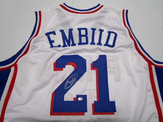 Joel Embiid of the Philadelphia 76ers signed autographed basketball jersey PAAS COA 401