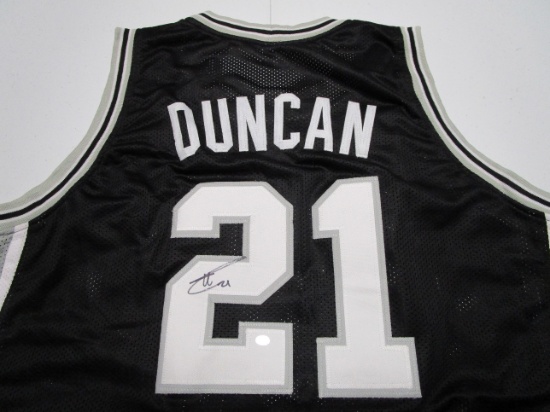 Tim Duncan of the San Antonio Spurs signed autographed basketball jersey PAAS COA 604