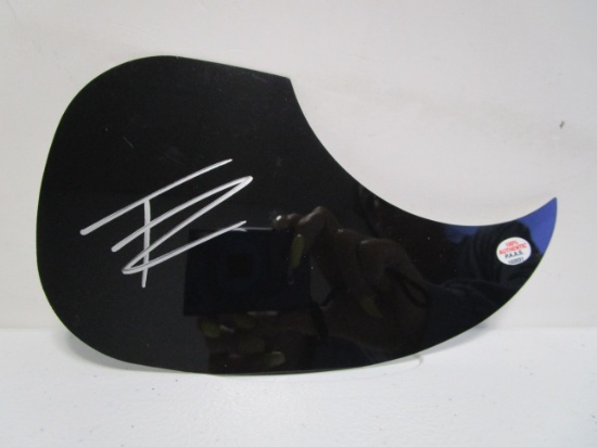 Thomas Rhett signed autographed guitar pick guard PAAS COA 031