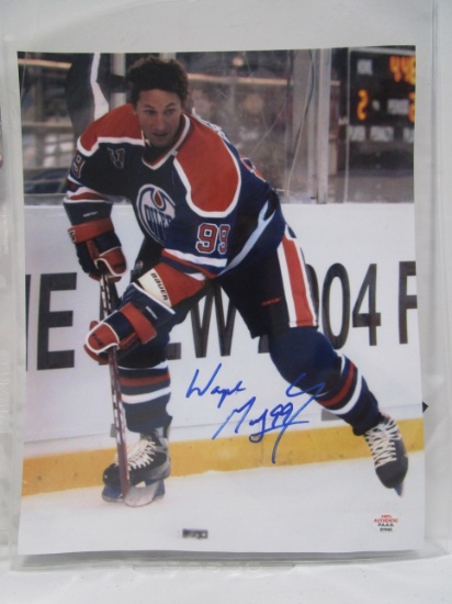Wayne Gretzky of the Edmonton Oilers signed autographed 8x10 photo PAAS COA 940