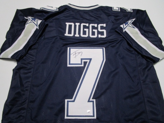 Trevon Diggs of the Dallas Cowboys signed autographed football jersey PAAS COA 481