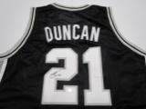 Tim Duncan of the San Antonio Spurs signed autographed basketball jersey PAAS COA 604