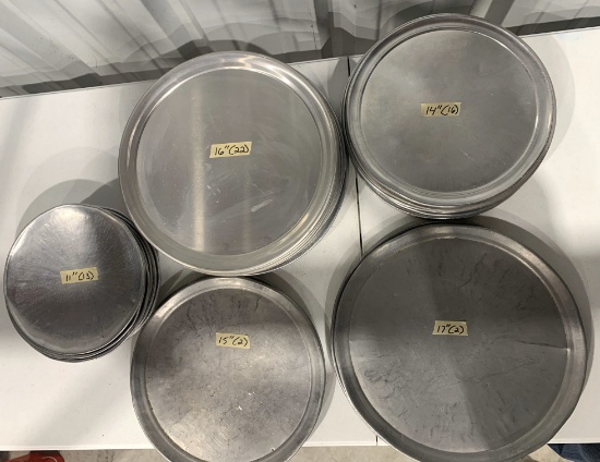 Assorted Pizza Pans