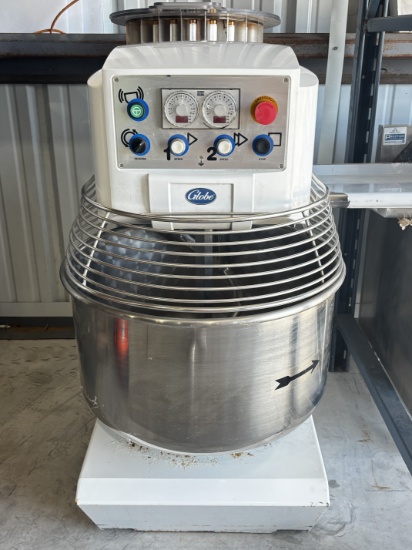 Globe 100qt Spiral Mixer / Batch Mixer Model# GSM 130