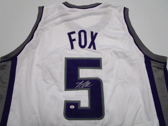 De'Aaron Fox of the Sacramento Kings signed autographed basketball jersey PAAS COA 904
