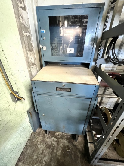 Portable Warehousemen's Desk with Drawer and Door