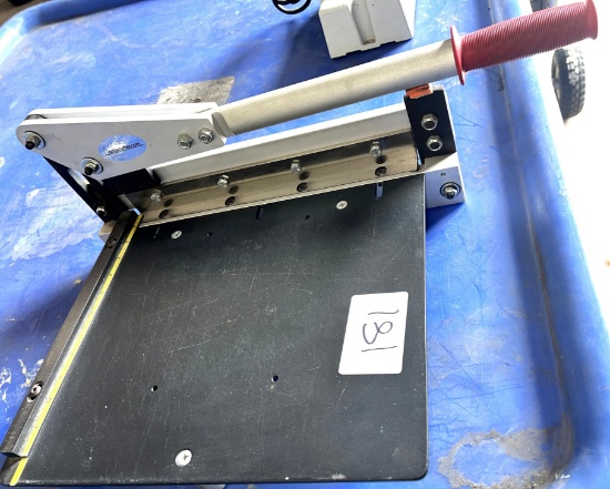Accucutter Plastic Shear